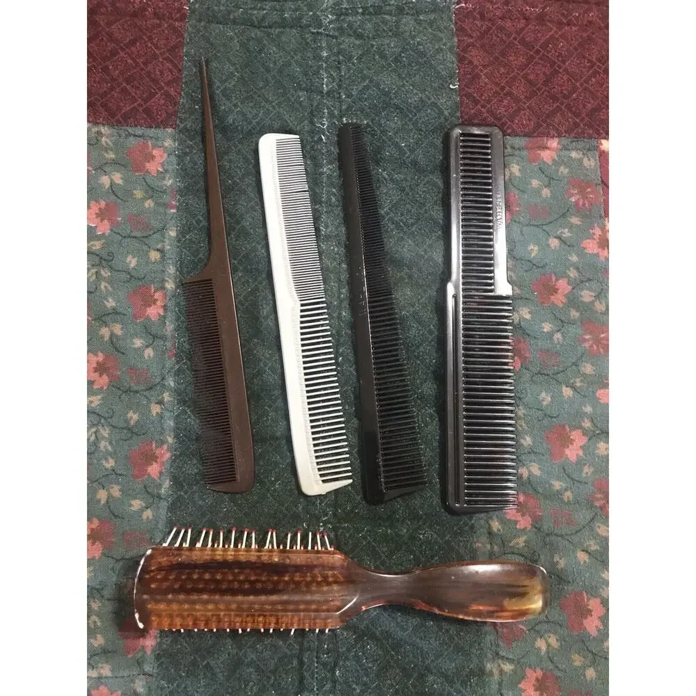Wahl‎ Milo Barber Combs Unbranded Brush Lot